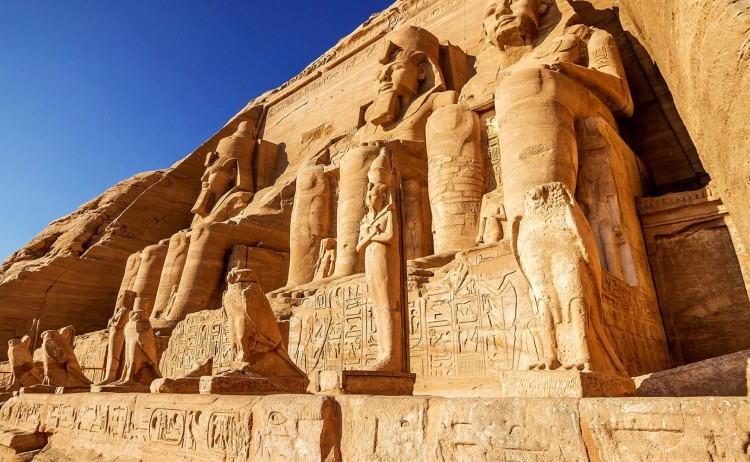Abu Simbel Temple 2small