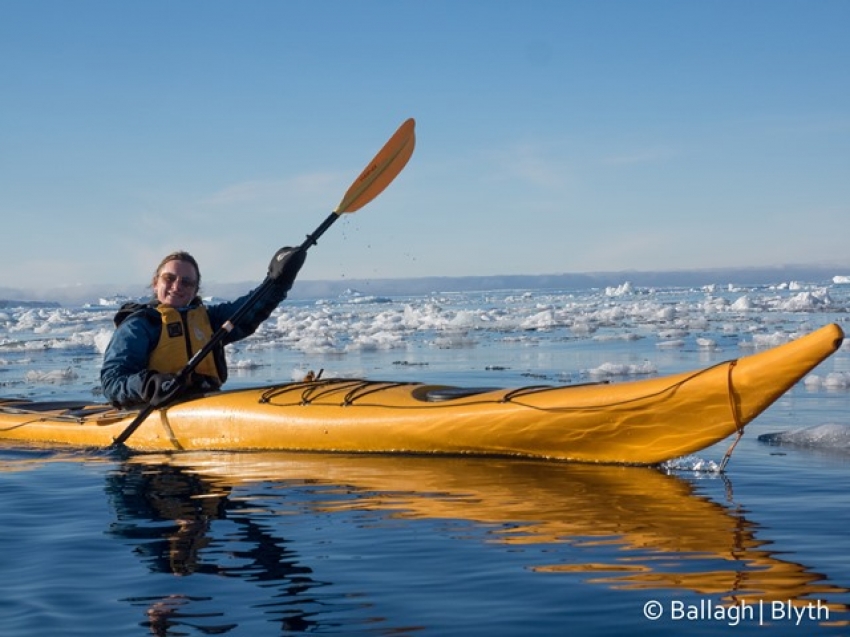 Antarctica cruise kayak