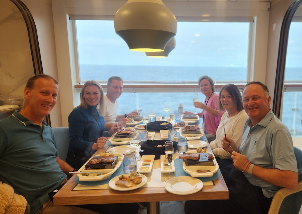 Dining in restaurant on Ocean Albatros