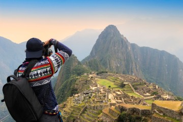 Travellers Guide TREKKING IN PERU