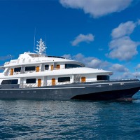 Galapagos Horizon Trimaran