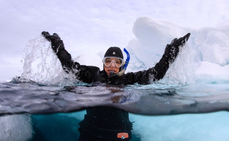 Sylvia Earle snorkeling