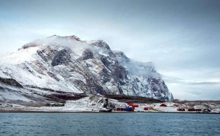 QuarkExpeditions Ella O 4M9A0062 Credit MichelleSole