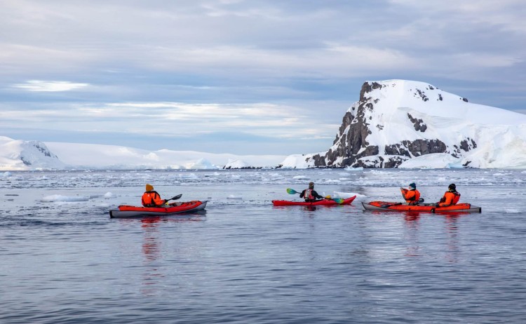 Zodiac Cruising Curtis Bay Antarctica Pia Harboure scaled2