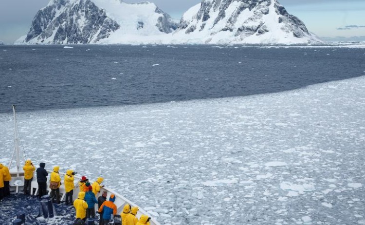 Lemaire Channel Antarctica Quark