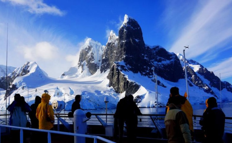Quark cruising Antarctica Peninsula