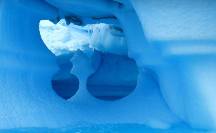 blue iceberg formation Antarctica with Quark
