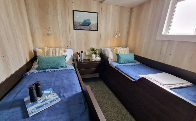 Ushuaia premier twin