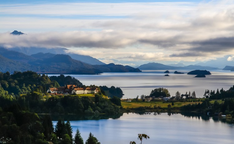 bariloche shutterstock 281699522 1