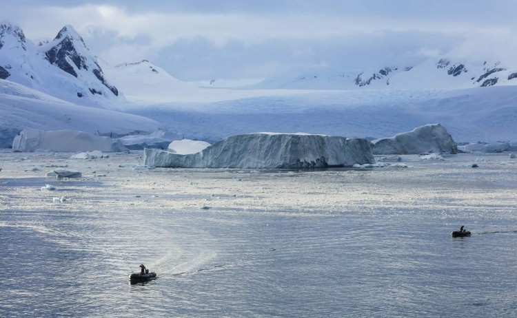 The breathaking landscape of Antarctic Peninsula