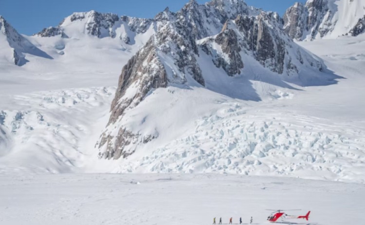 Franz Josef Glacier landing v3