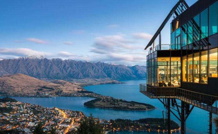 Queenstown New Zealand v2