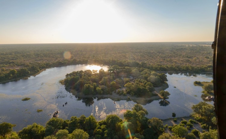 Botswana Pans to the Delta scenic flights over Okavango