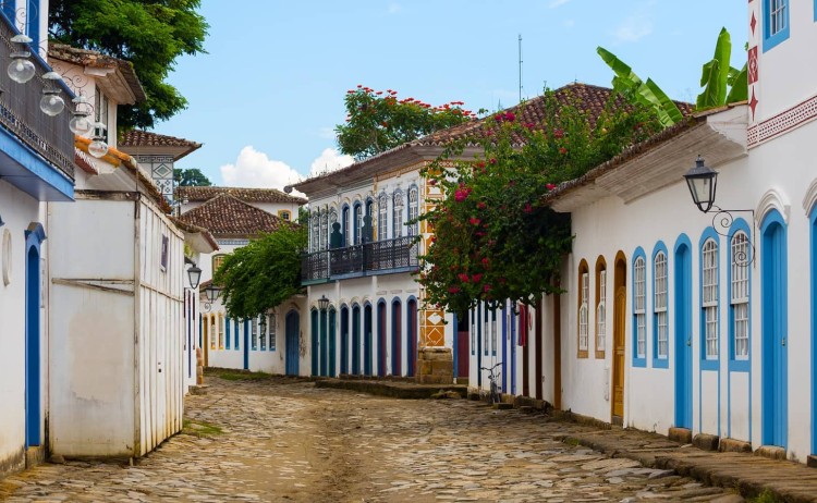 Ilha Grande Paratay tour historic center of Paraty Brazil