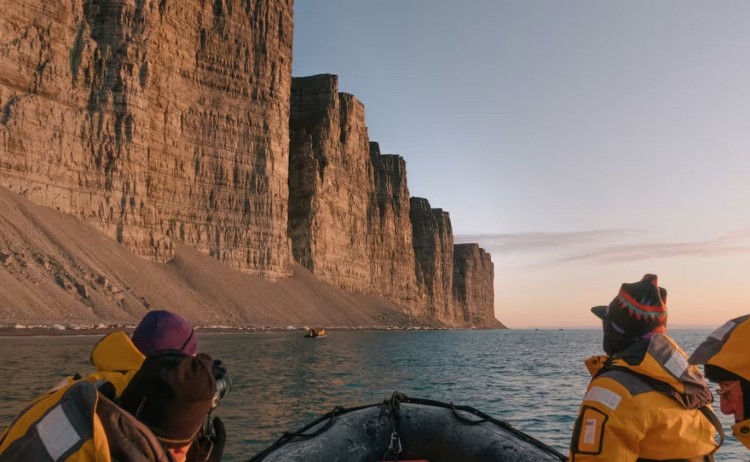 Canadian arctic Prince Leopold Island zodiac cruise