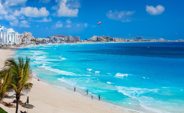 Cancun shutterstock 1060482503