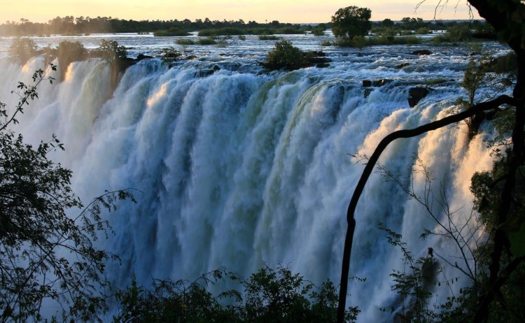 victoria falls small