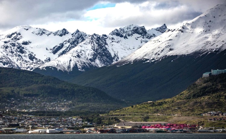 Complete Antarctica landscape of Ushuaia v2