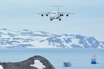 Complete Antarctica: Sail in, Fly out | Ocean Nova