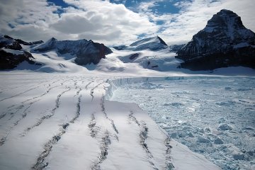 Crossing 66º South Latitude: Antarctic Circle