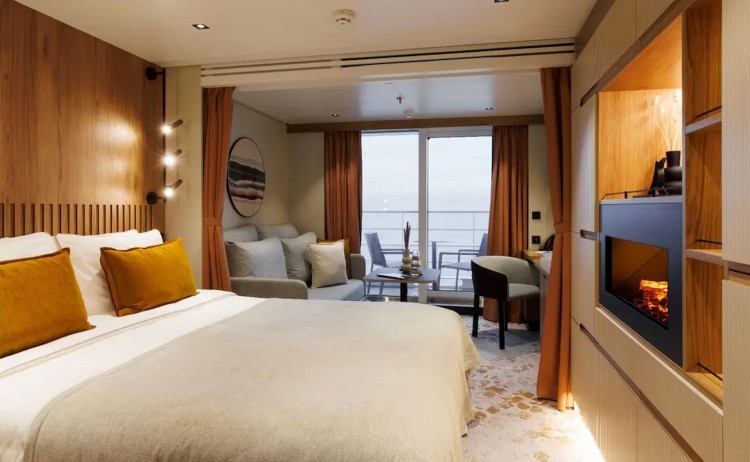 SH Diana Balcony stateroom