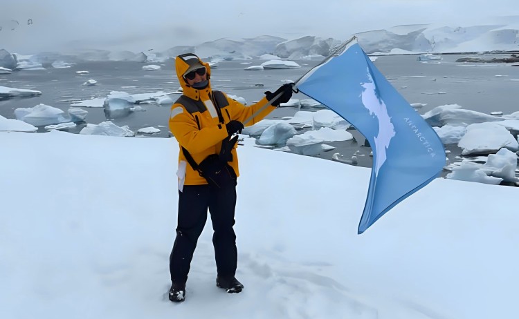 Pia in Antarctica