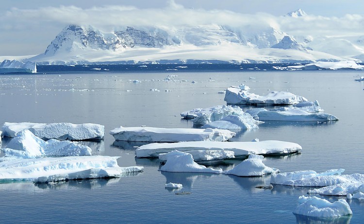 Antarctica landscape Ponant