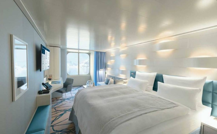 Hanseatic inspiration outside cabin d74ad700b5