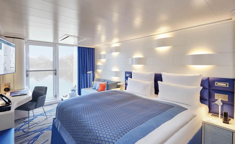 Expedition Antarctica balcony cabin of Hanseatic spirit