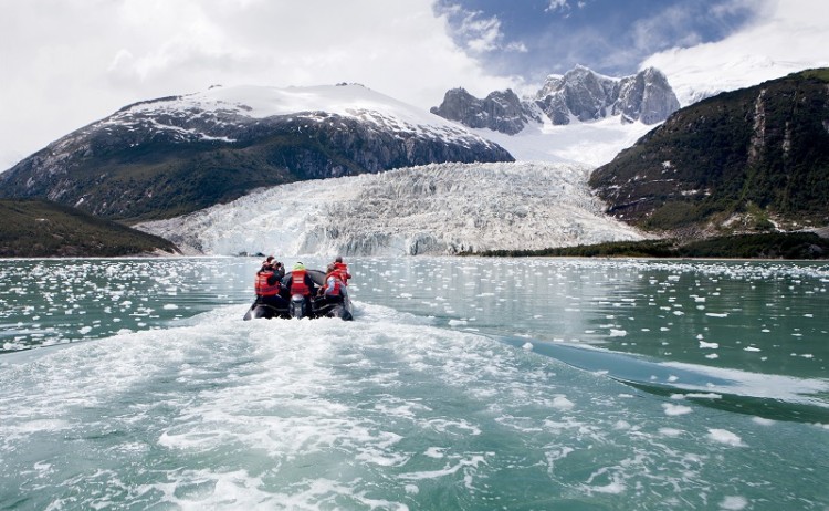 Australis cruise, glacier zodiac cruise