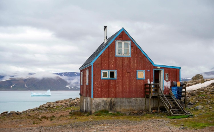 Four Arctic Islands, view of Ittoqqortoormitt