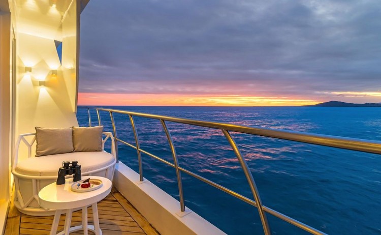 Elite cruise double cabin balcony