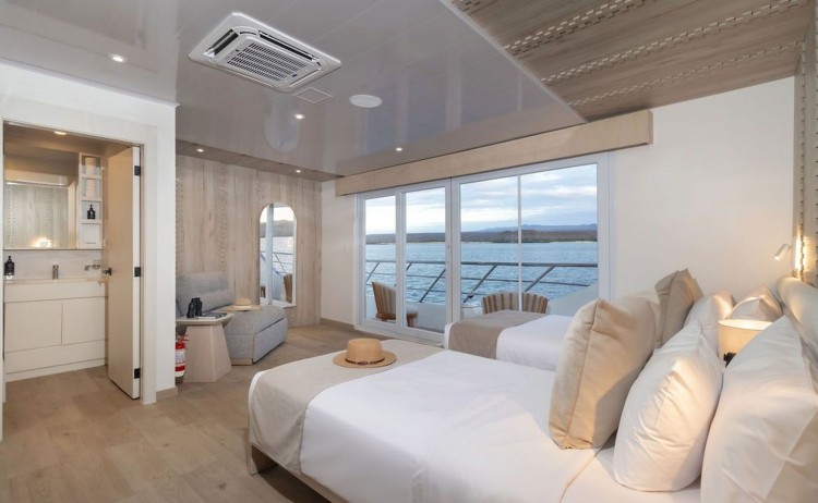 Endemic panoramic golden suites