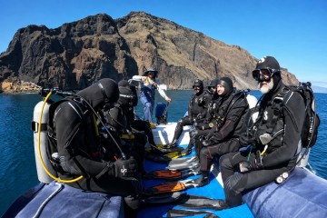 Galapagos: Galaxy Diver II | 8 days Diving