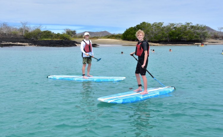 Yacht La Pinta Paddleboarding 1