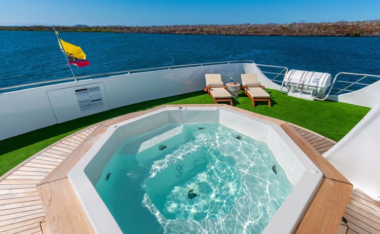 Ocean spray pool area