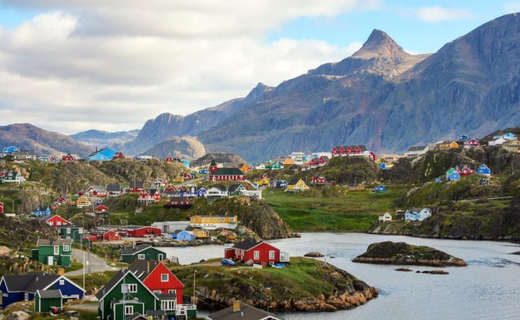 Arctic Explorer view of Sissimiut