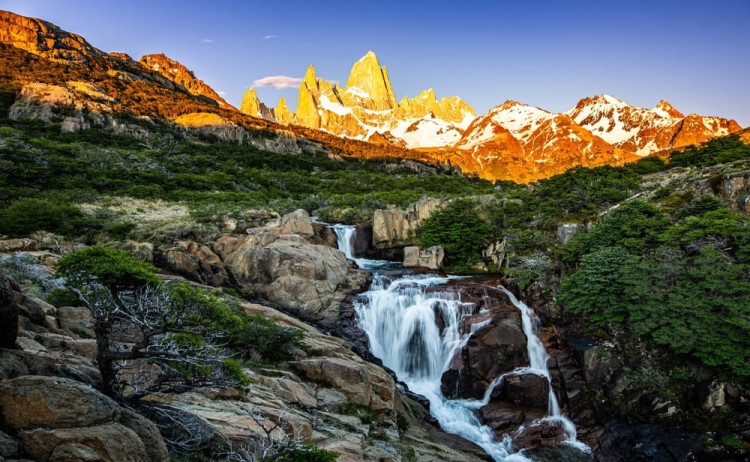 Hike in El Chalten Los Glaciers National Park