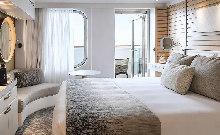 Le Bellot stateroom
