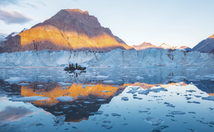 jewels of the arctic zodiac glacier scaled