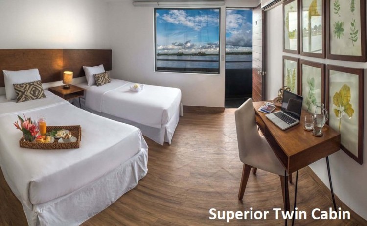 Superior Cabin twin