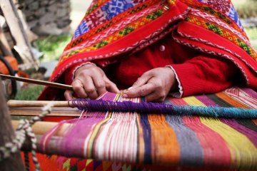 Mountain Lodges of Peru | Lares 8 day trek