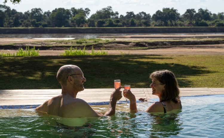 Luangwa River camp activity