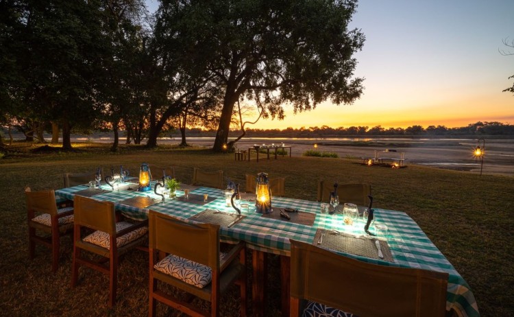 Luangwa River Camp3 FocusFillWyIwLjAwIiwiMC4wMCIsMTkyMCwxMDgwXQ