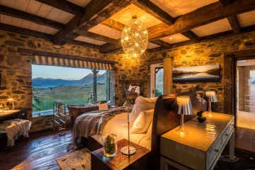 Luxury South Island Mountains & Lakes