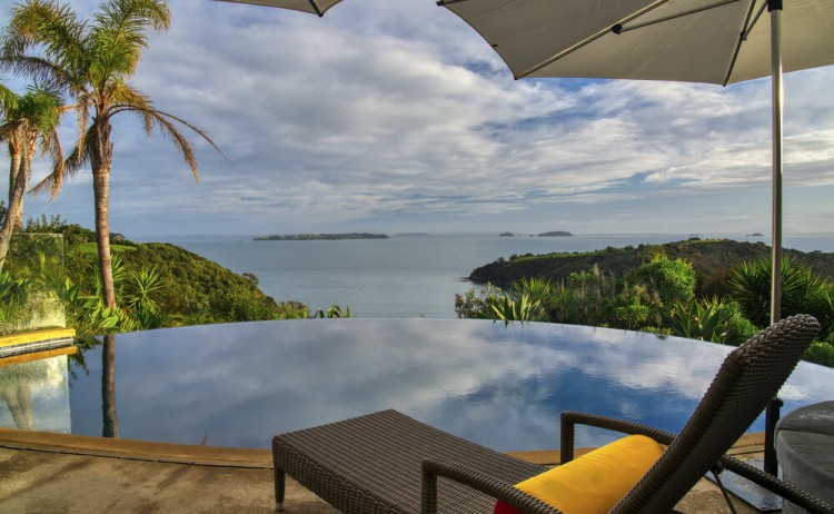 delamore lodge pool3