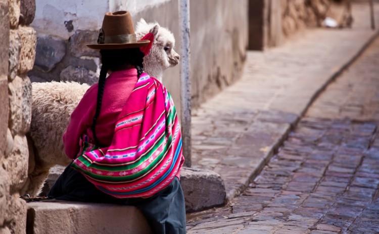 Cusco Woman Llama shutterstock 290150396