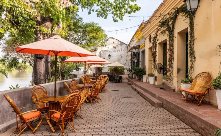 Mgic of Colombia Cafes in Mompox