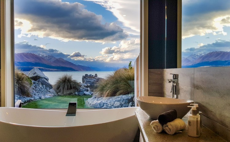 LakeviewBathroom2 2small