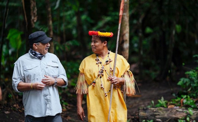 Anakonda Amazon cruise Secoya community encounter